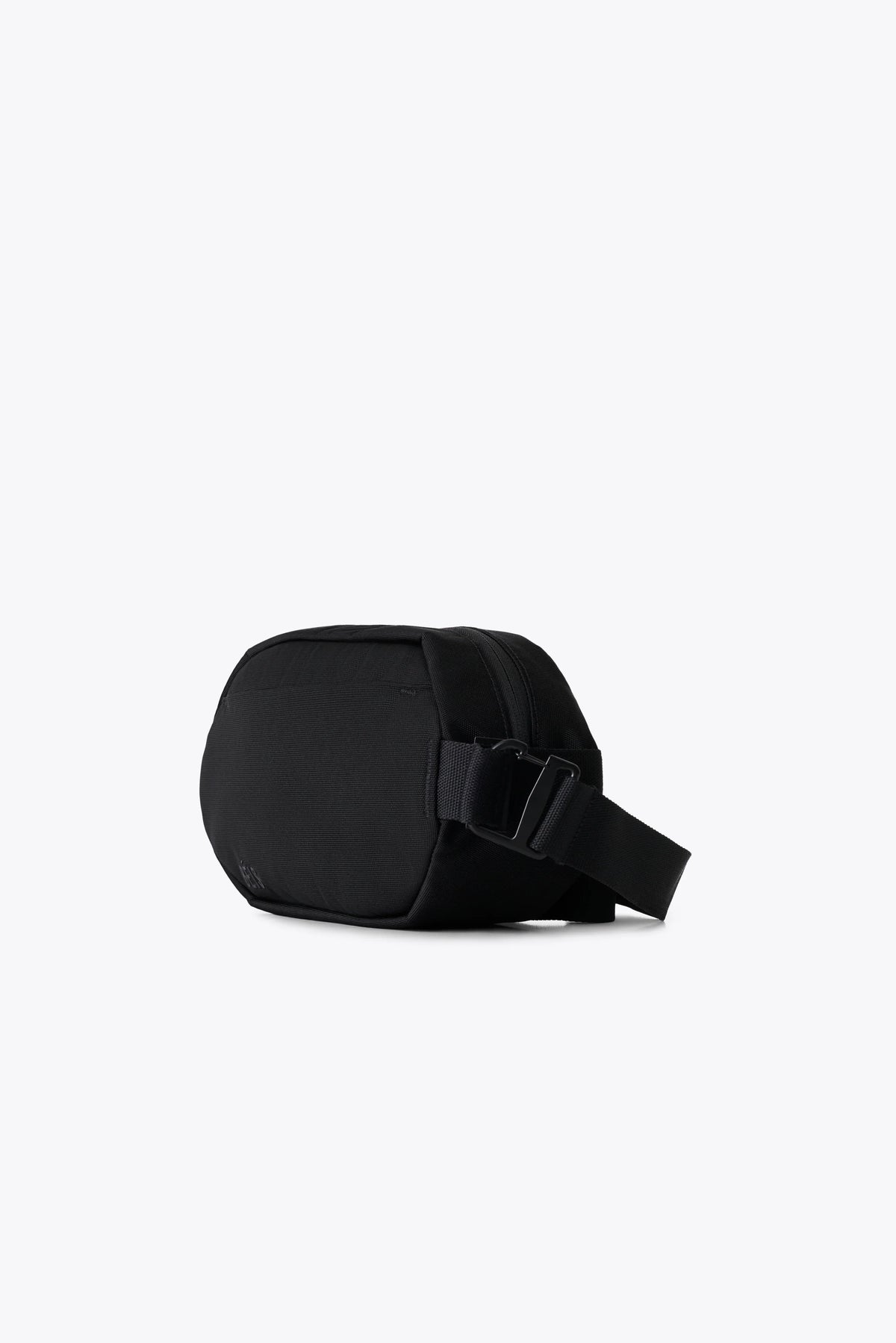 The Pro Travel Sling in Black