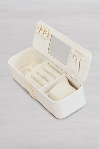 The Jewelry Case in Beige