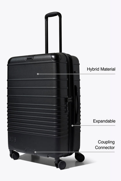 The Hybrid Check-In Roller in Black